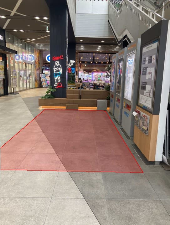 1Fエスカレーター横で視認性良好なポップアップ、プロモーションに最適なイベントスペース(1階催事場)1