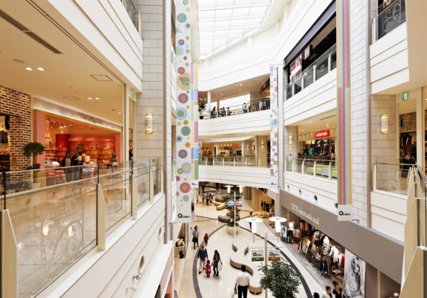 あべのキューズモール【メディア】「④‐aデジタルサイネージ・キューズモールチャンネル」1