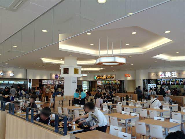 もりのみやキューズモールBASE【メディア】「①2階Q’s kitchen(フードコート)」1