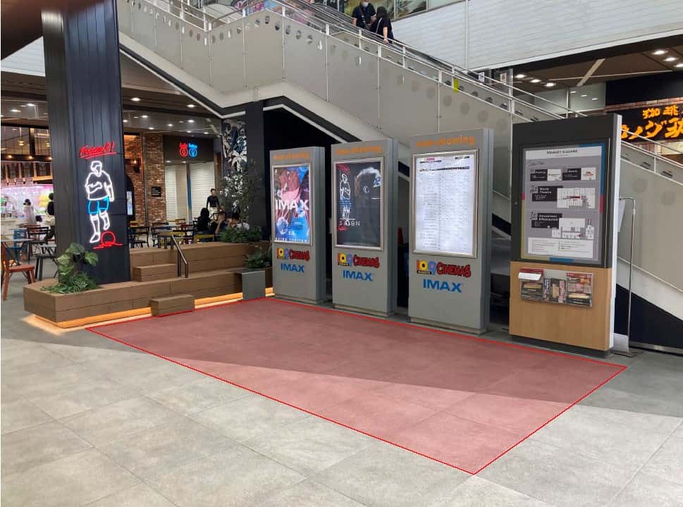 1Fエスカレーター横で視認性良好なポップアップ、プロモーションに最適なイベントスペース(1階催事場)