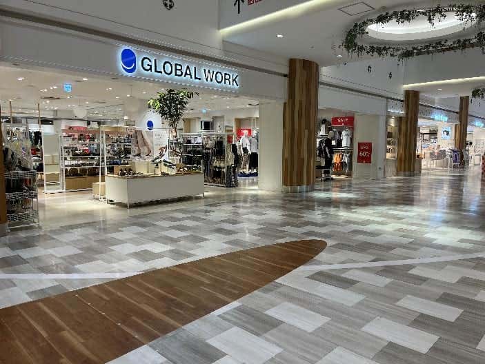 「2F-4区画(センターアベニュー:3コインズプラス手前側)」ファッション・アパレル関連のポップアップストアやプロモーションに適したイベントスペース