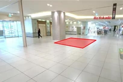 「⑦1F イトーヨーカドー(IY)前」ポップアップストアやプロモーション用途に適した店舗出入口前のイベントスペース1